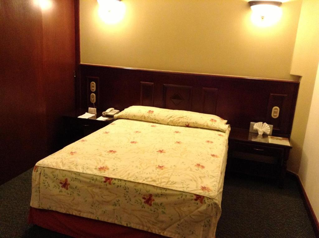 Hotel Real De Uruapan Uruapan  외부 사진